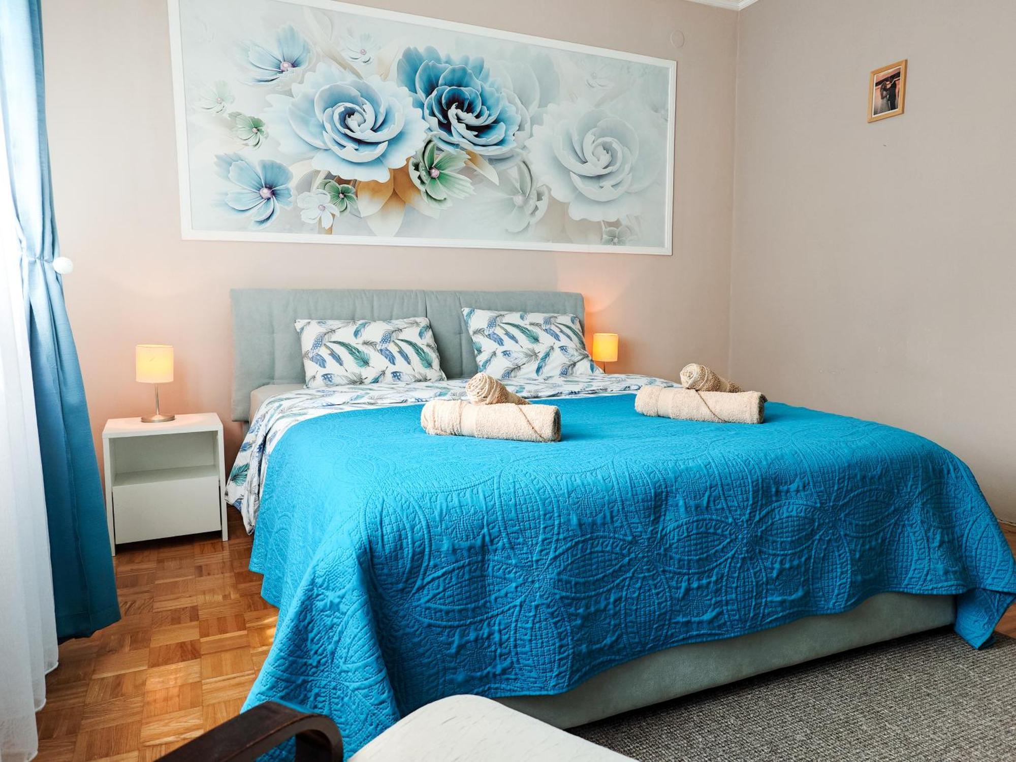 Apartman Julija Donji Milanovac Exteriér fotografie